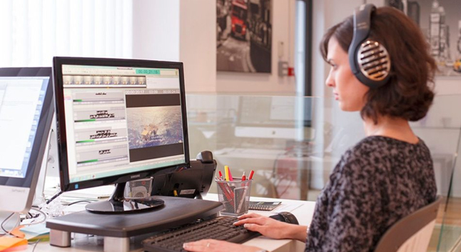 Uzbek subtitling for the deaf and hard of hearing